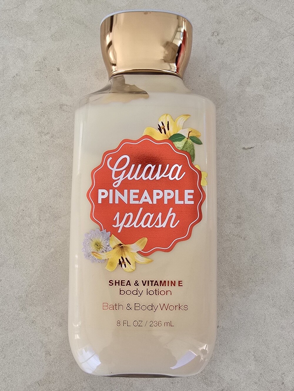 Bath & Body Works Guava Pineapple Splash Shea and Vitamin E Body Lotion